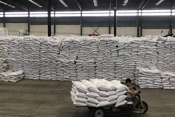 聚合氯化鋁倉(cāng)庫(kù)